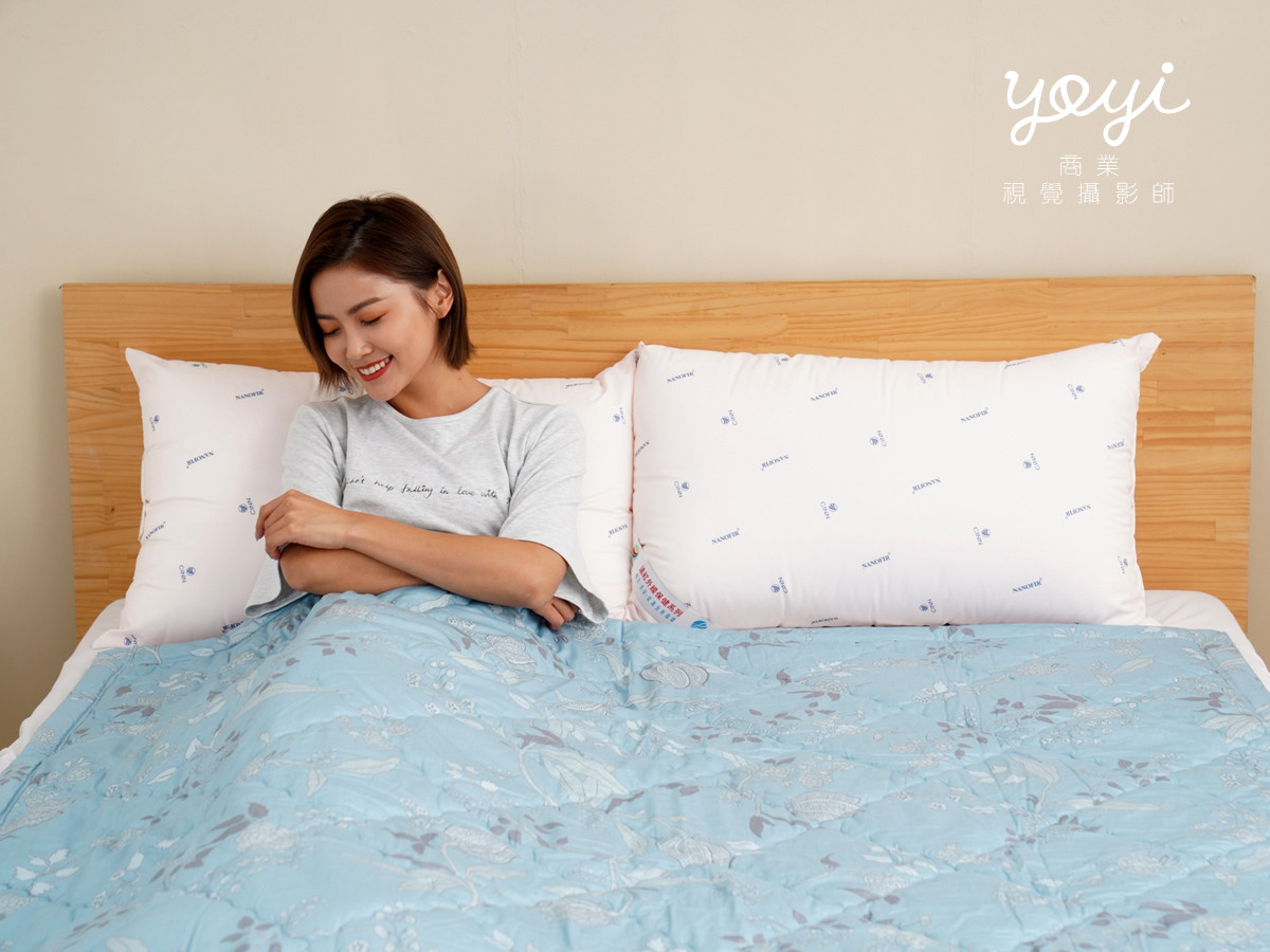 寢具商品攝影｜藍色花卉圖騰床包組居家風格攝影｜上宜卓螢 9