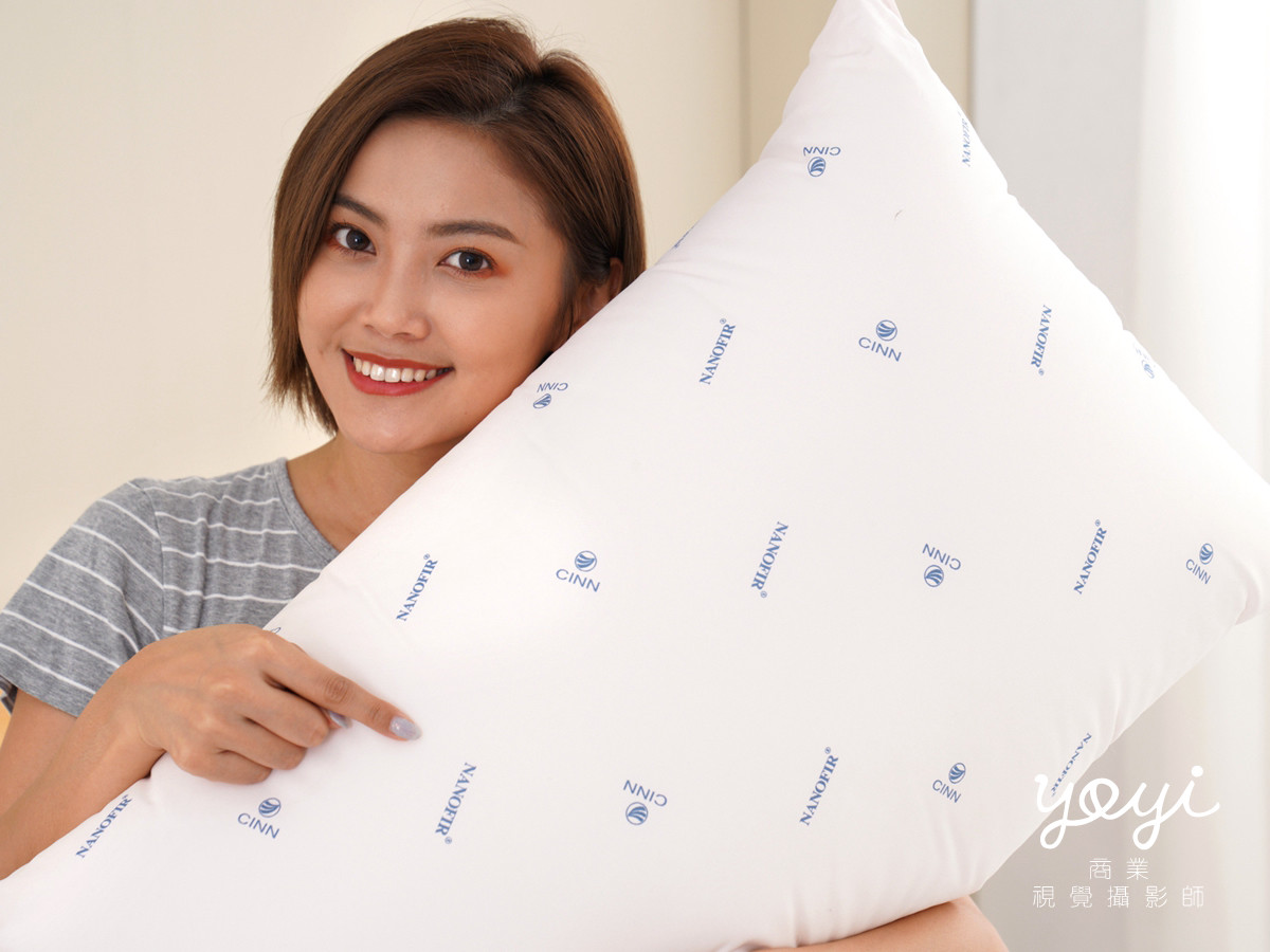 寢具商品攝影｜藍色花卉圖騰床包組居家風格攝影｜上宜卓螢 21