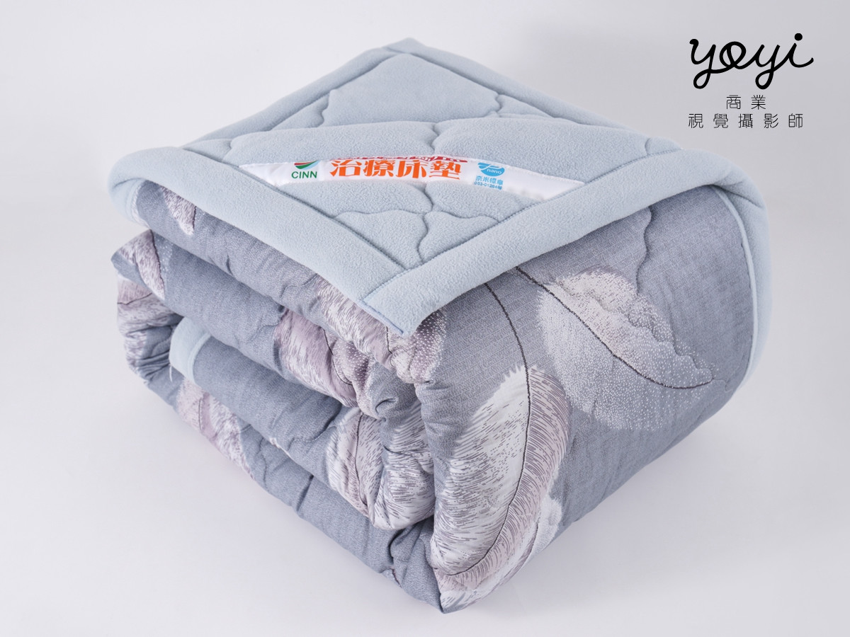 寢具商品攝影｜藍色花卉圖騰床包組居家風格攝影｜上宜卓螢 75