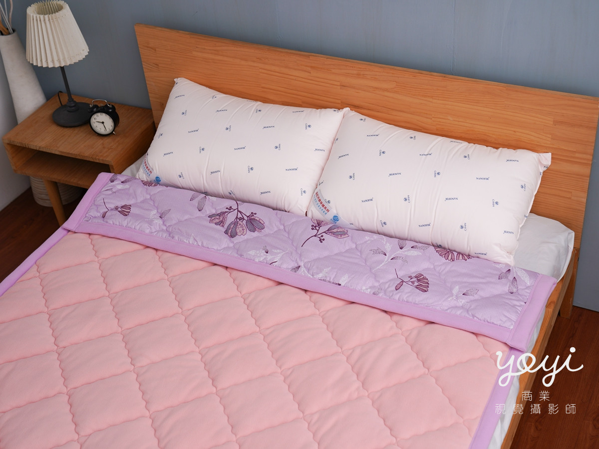 寢具商品攝影｜紫色調質感涼被與舒適居家臥室情境攝影 19
