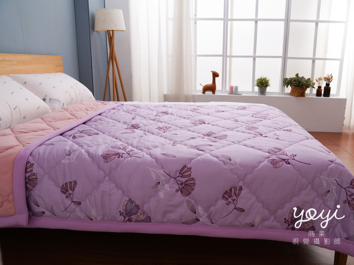 寢具商品攝影｜紫色調質感涼被與舒適居家臥室情境攝影 31