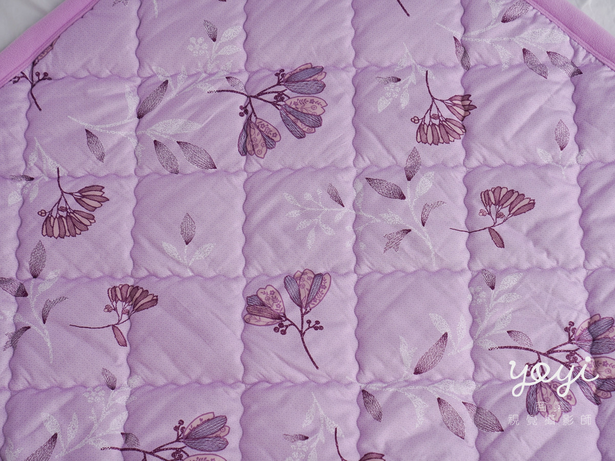 寢具商品攝影｜紫色調質感涼被與舒適居家臥室情境攝影 43