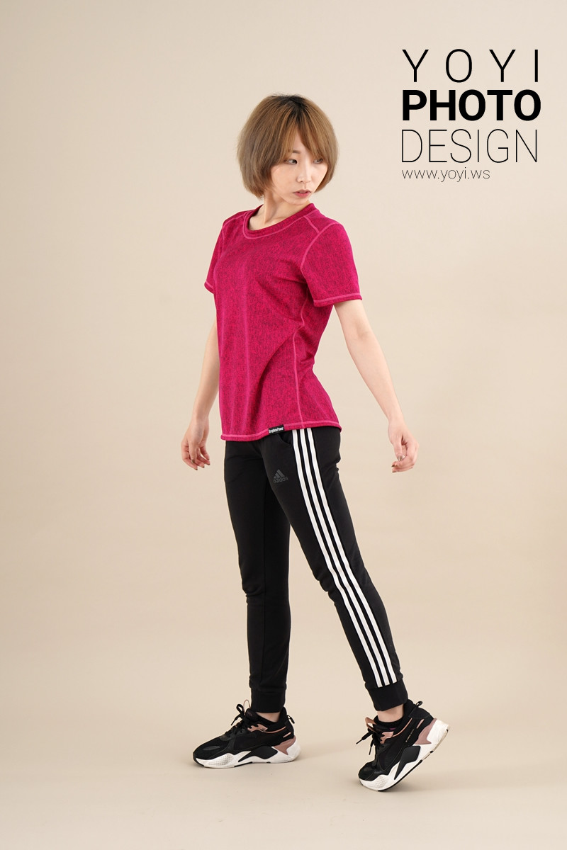 寢具商品攝影｜藍色調居家涼被床包組模特兒放鬆情境攝影 17