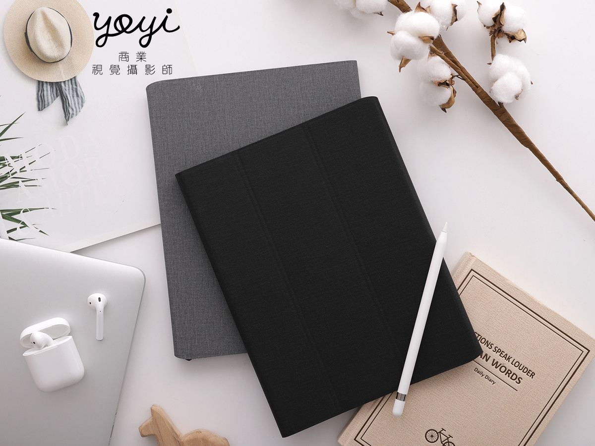 3C配件商品攝影｜平板筆電保護套與極簡質感辦公桌搭攝影 1