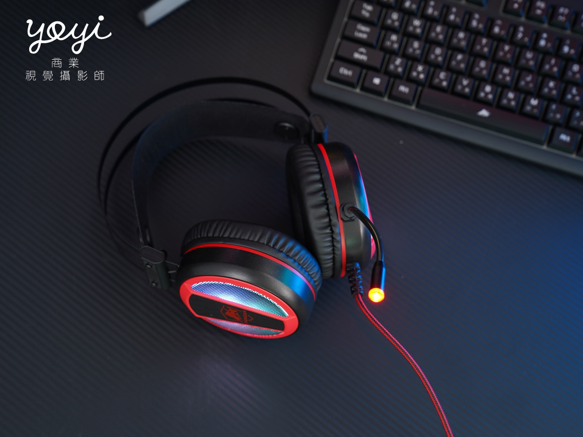 電競椅攝影｜紅黑配色機能電競椅賽博龐克光影攝影家具商品攝影 35