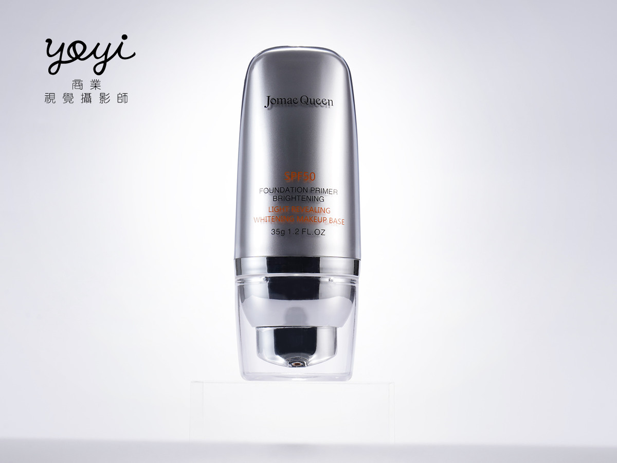 美妝保養品攝影｜銀白質感極簡精華液與護膚產品視覺攝影 5