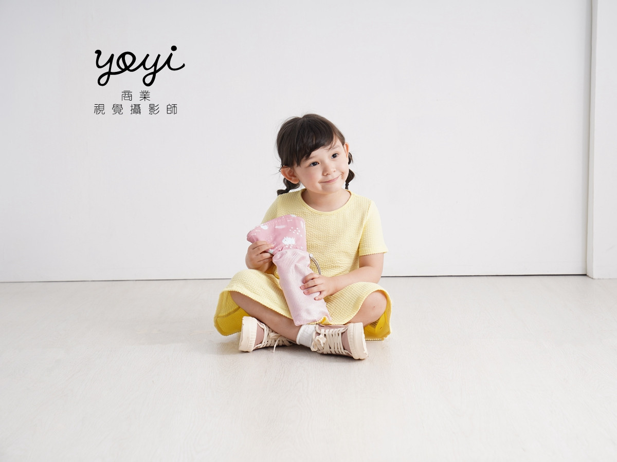 兒童用品攝影｜兒童草帽與編織包包小模特兒實穿情境攝影 13