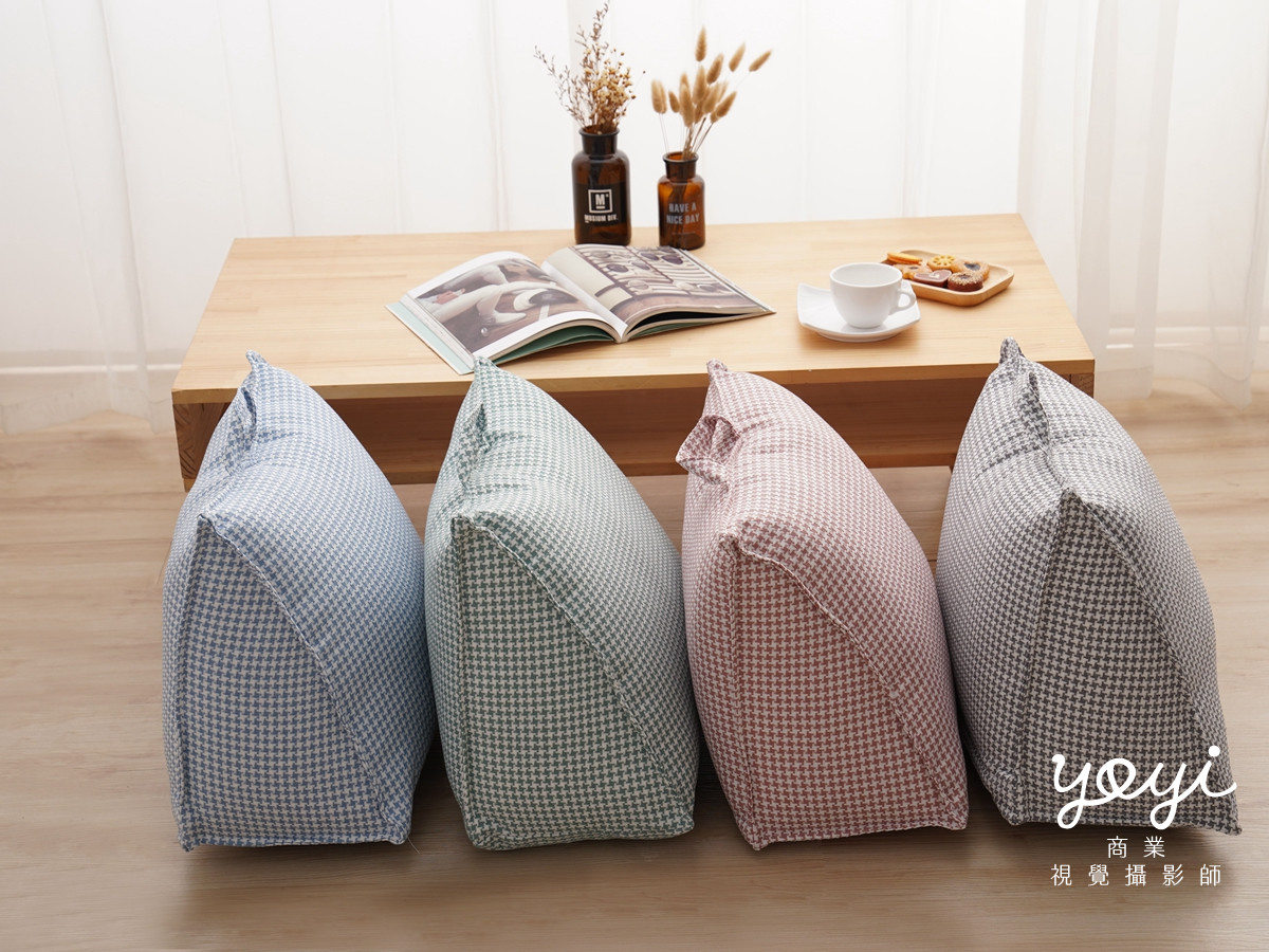 靠枕商品攝影｜居家生活感灰色機能靠枕與抱枕情境攝影 15