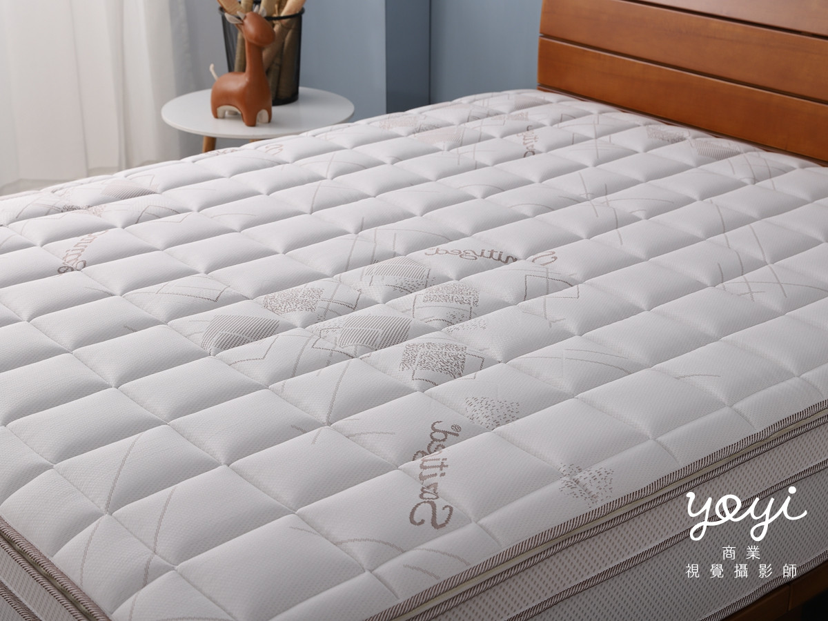床墊商品攝影｜現代風灰色布質床架與機能床墊居家情境攝影 37