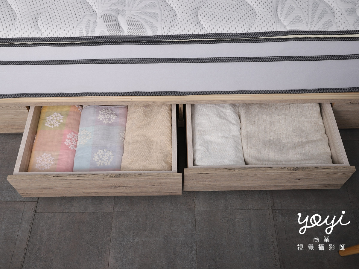 床墊商品攝影｜現代風灰色布質床架與機能床墊居家情境攝影 47