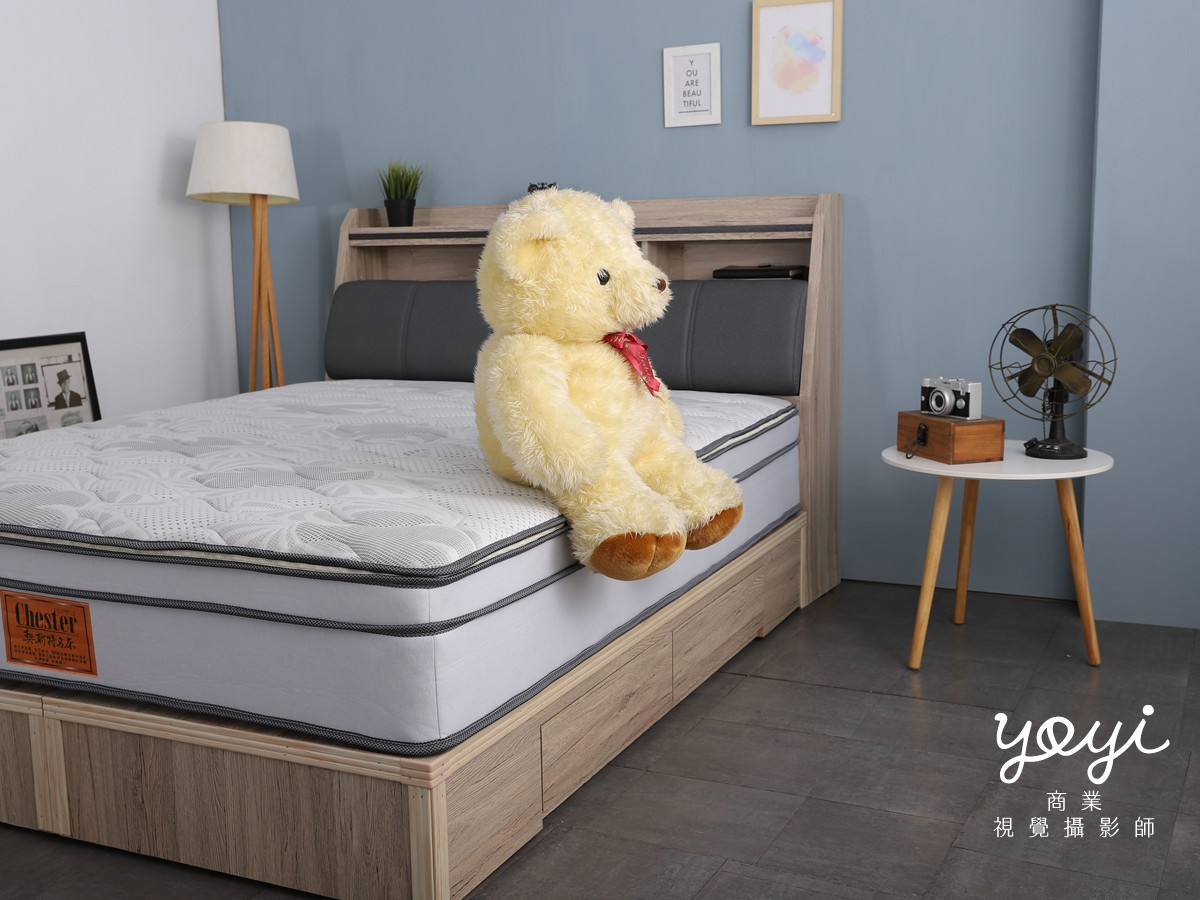 床墊商品攝影｜現代風灰色布質床架與機能床墊居家情境攝影 55