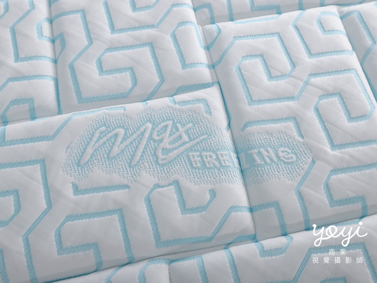 床墊商品攝影｜現代風灰色布質床架與機能床墊居家情境攝影 85