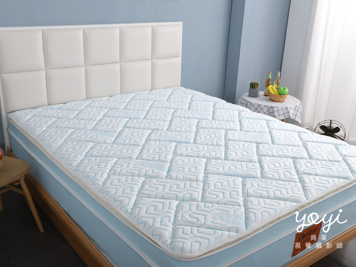 床墊商品攝影｜現代風灰色布質床架與機能床墊居家情境攝影 87