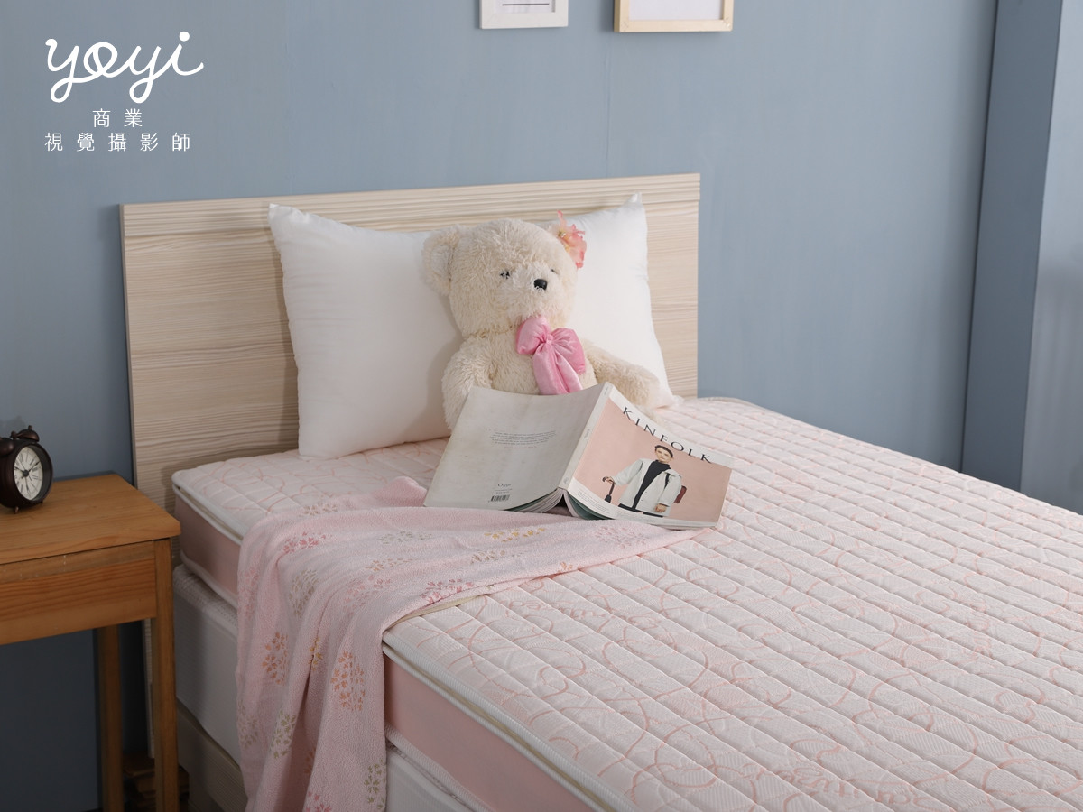 床墊商品攝影｜現代風灰色布質床架與機能床墊居家情境攝影 101