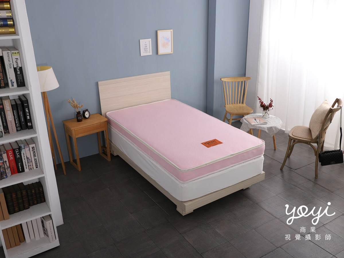 床墊商品攝影｜現代風灰色布質床架與機能床墊居家情境攝影 105