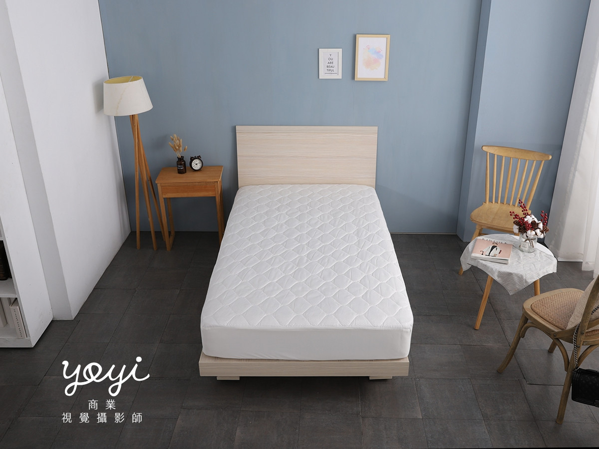 床墊商品攝影｜現代風灰色布質床架與機能床墊居家情境攝影 111