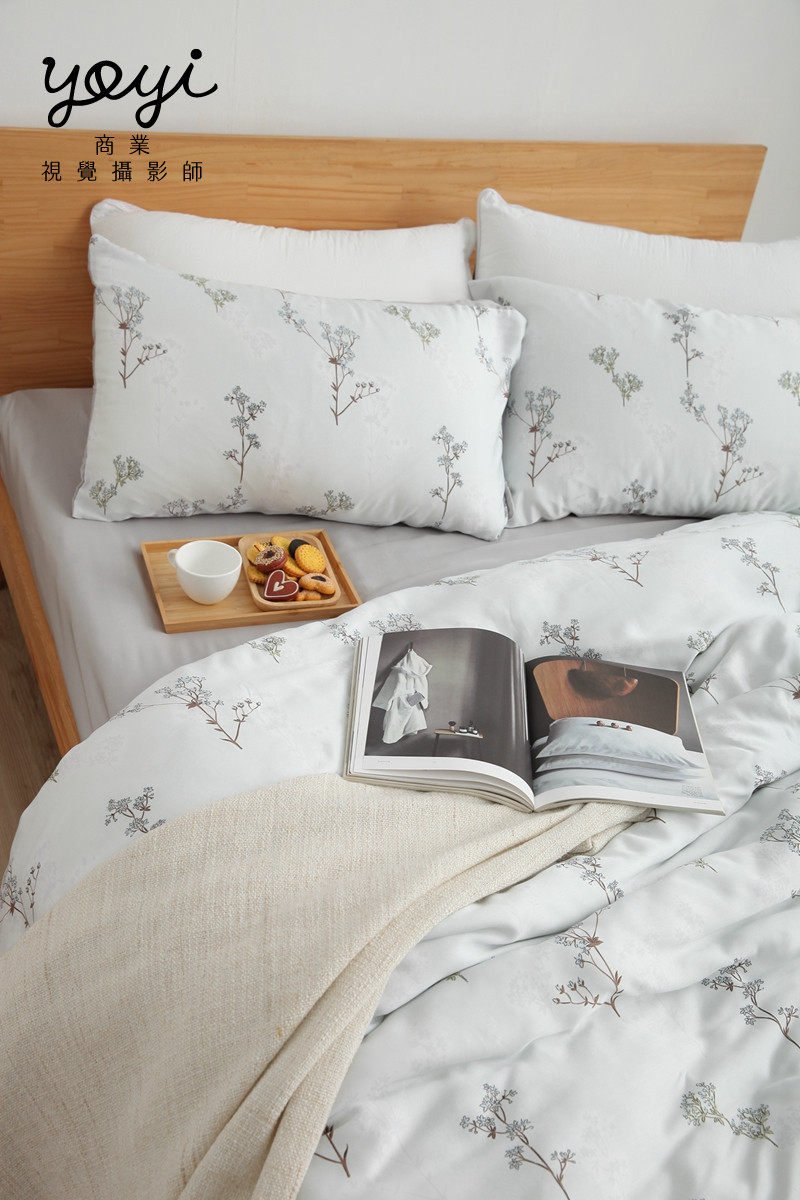 寢具商品攝影｜灰白質感碎花雙人床包組居家風格攝影 5