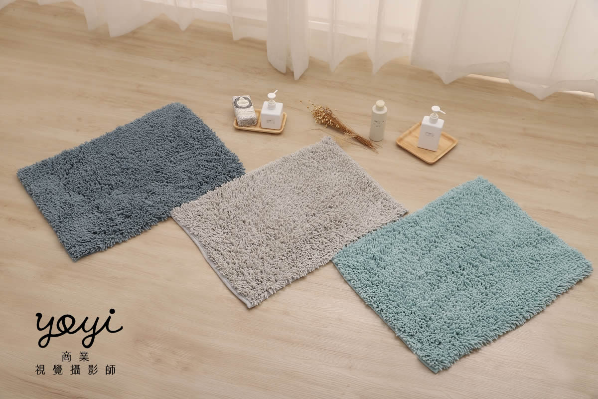 靠枕商品攝影｜舒適機能靠枕與模特兒放鬆居家情境攝影 181