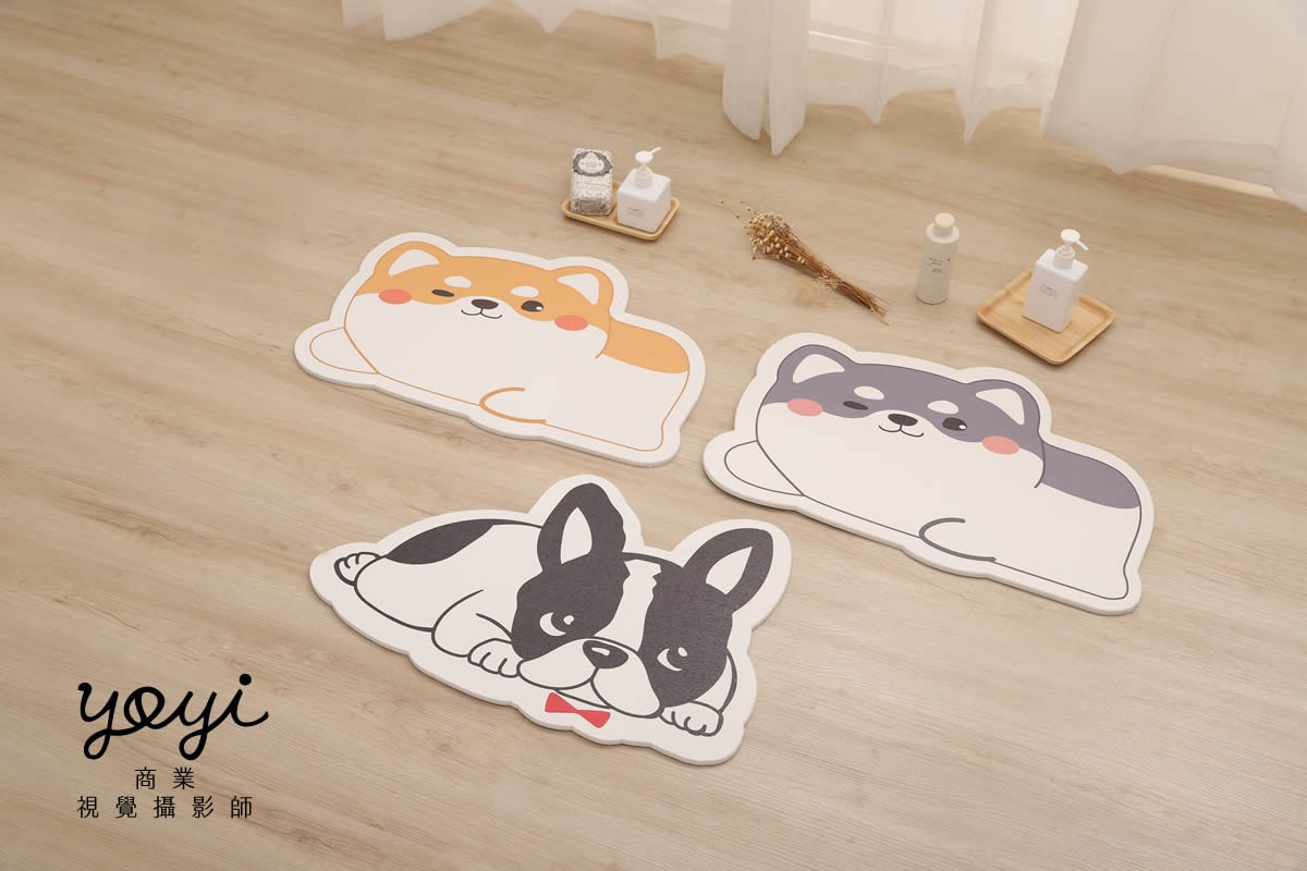 靠枕商品攝影｜舒適機能靠枕與模特兒放鬆居家情境攝影 183