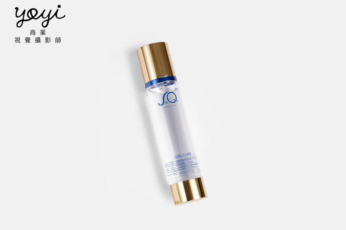 手工香皂攝影｜純白極簡保濕精華與石紋底座美感特寫攝影 1