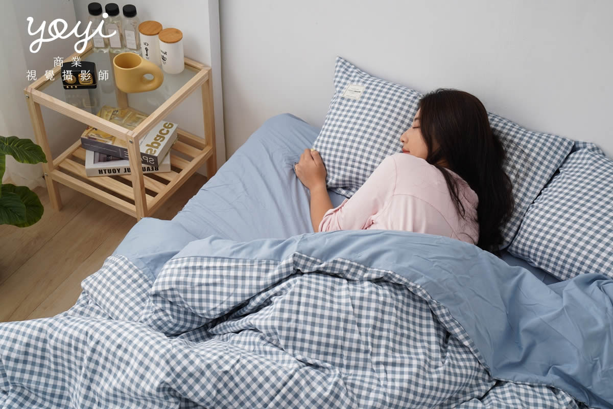 寢具商品攝影｜馬來西亞品牌藍白格紋雙人床包居家情境攝影 47