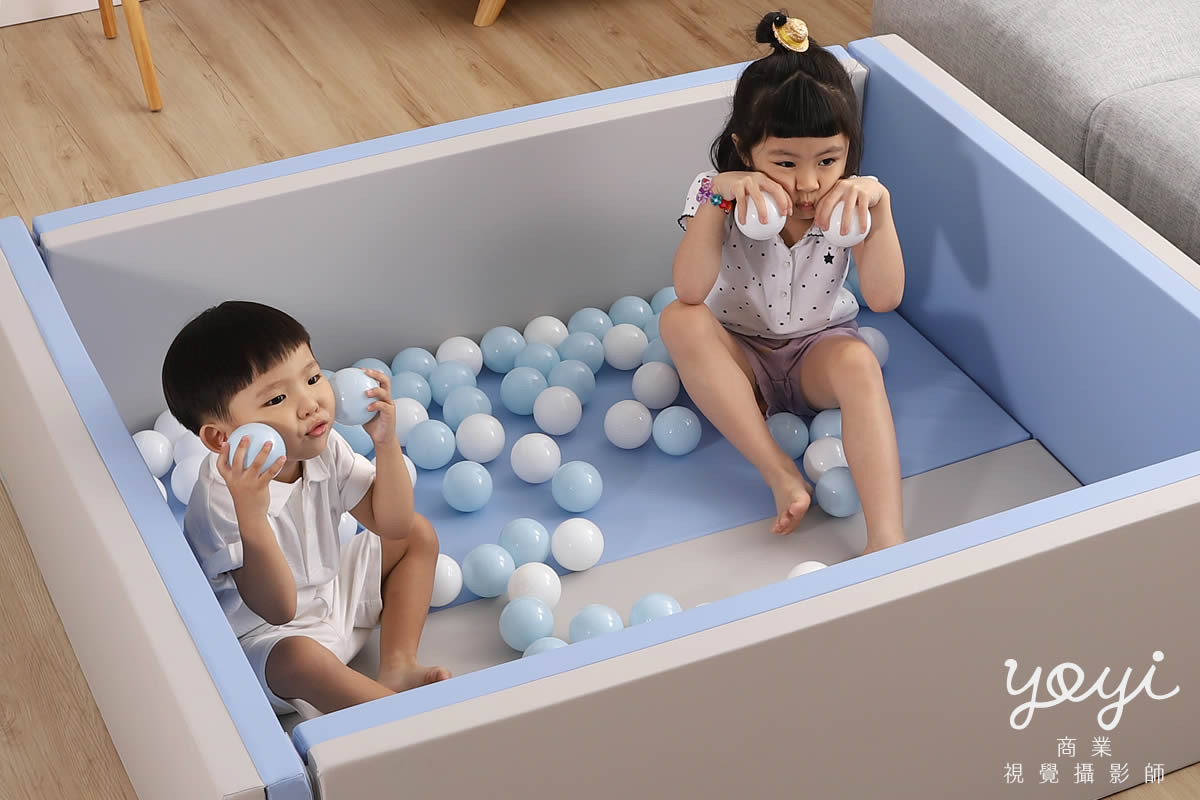 兒童用品攝影｜粉色安全護欄與幼兒居家生活情境攝影 37
