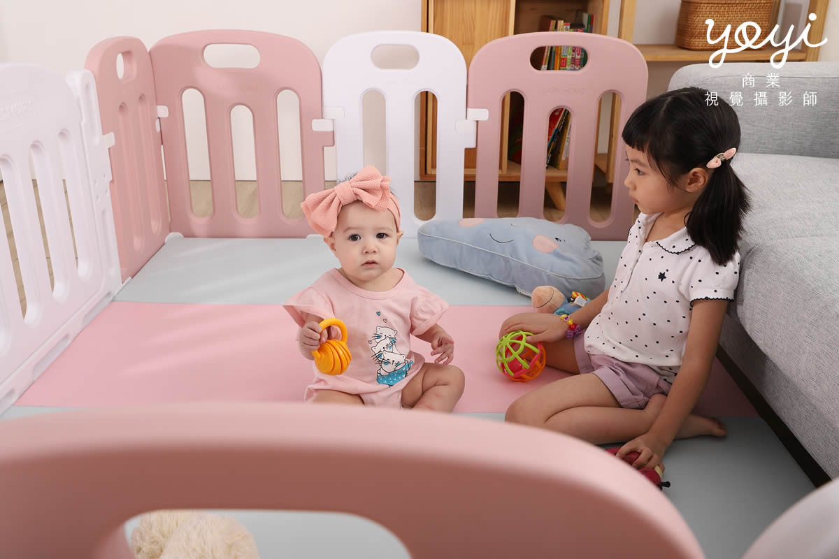 兒童用品攝影｜粉色安全護欄與幼兒居家生活情境攝影 111