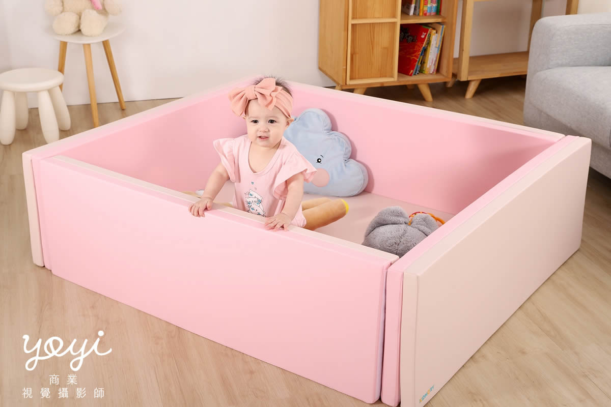 兒童用品攝影｜粉色安全護欄與幼兒居家生活情境攝影 119