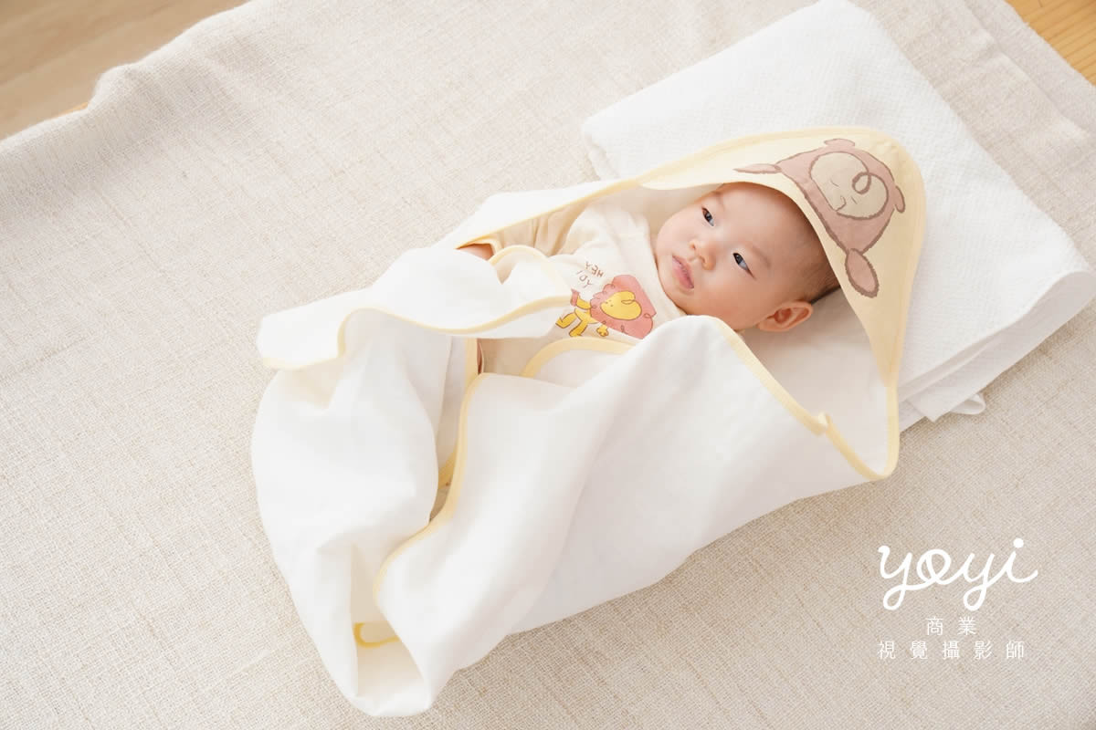 兒童商品攝影｜幼兒柔膚毯與嬰兒用品溫馨情境攝影 159