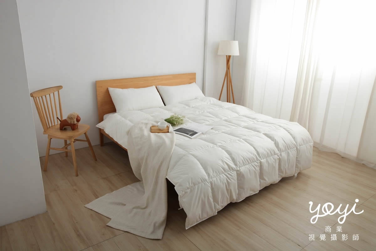 寢具商品攝影｜純白極簡質感枕頭與床組細節美感攝影 7