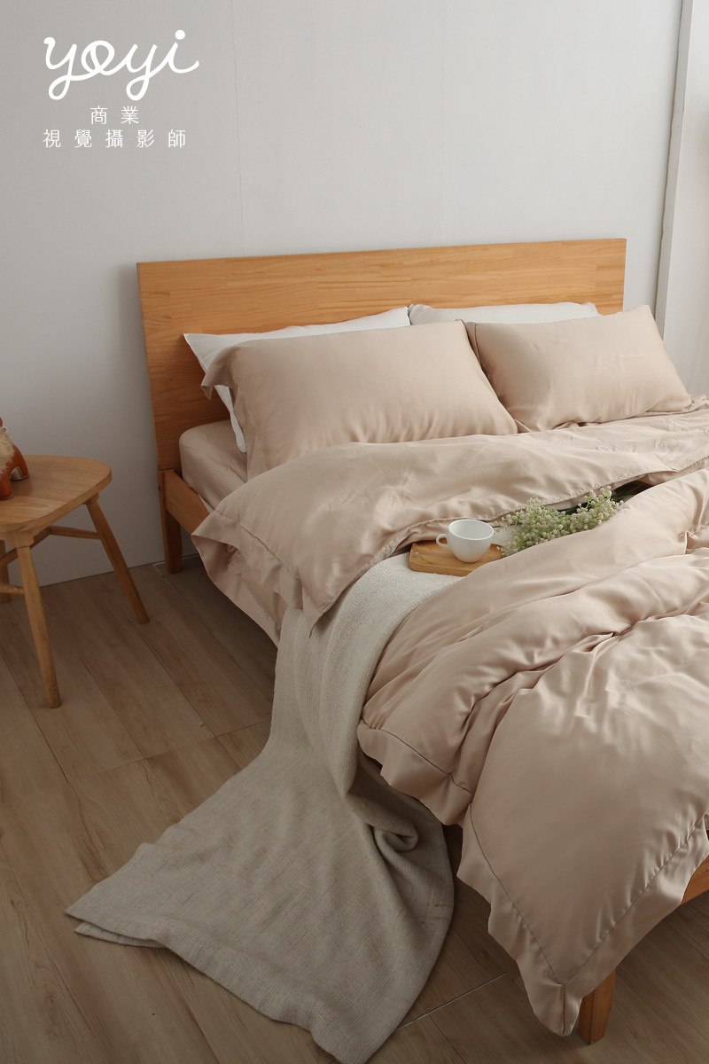 寢具商品攝影｜純白極簡質感枕頭與床組細節美感攝影 79