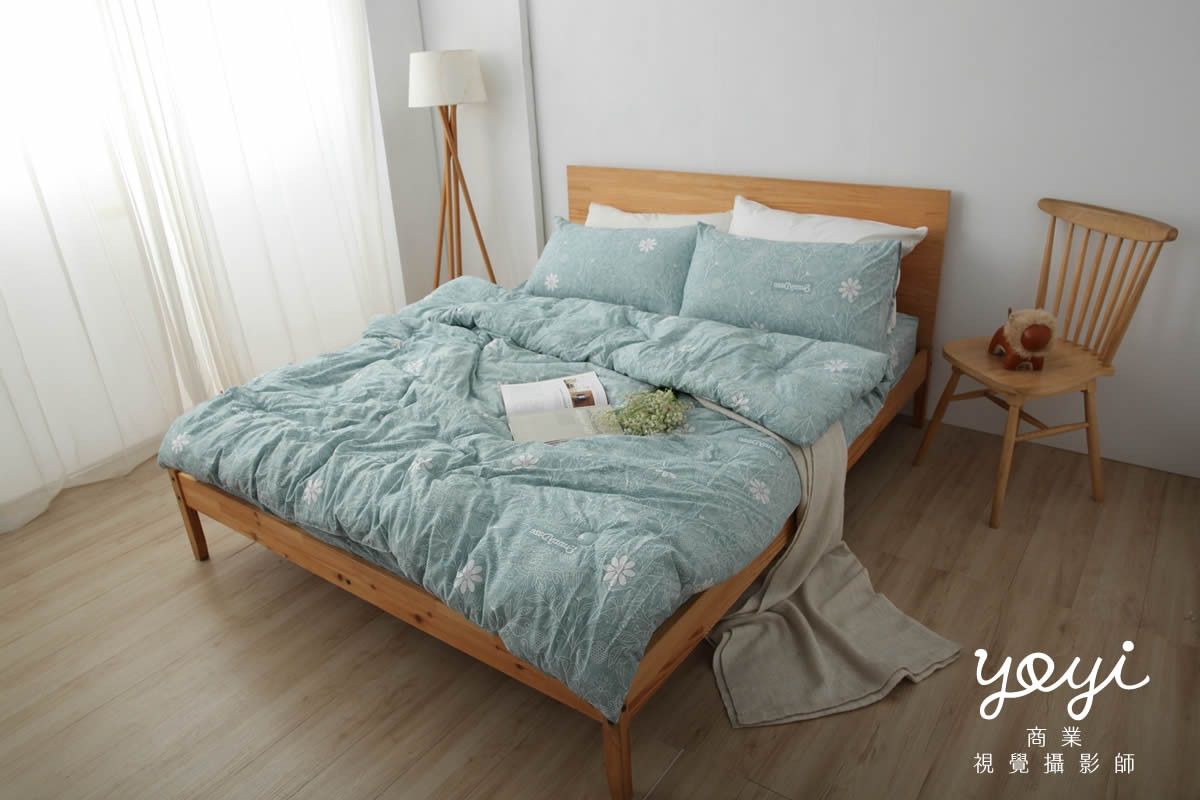 寢具商品攝影｜純白極簡質感枕頭與床組細節美感攝影 83