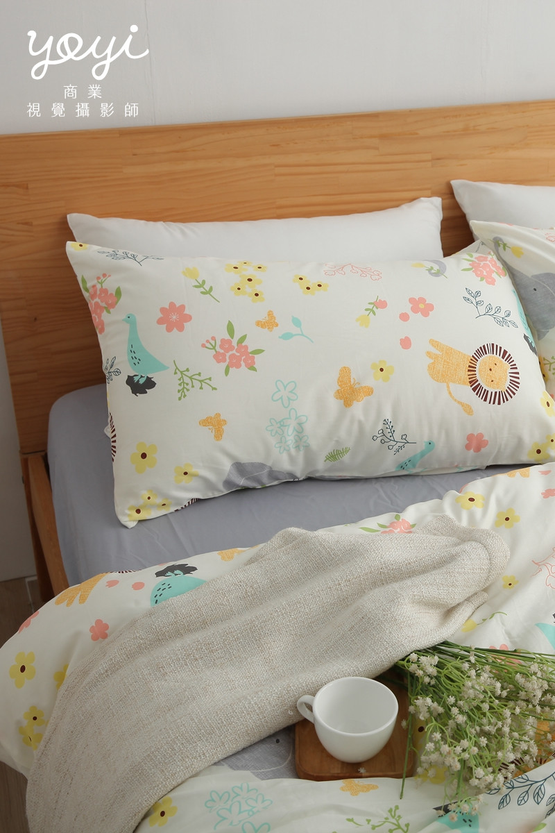 寢具商品攝影｜純白極簡質感枕頭與床組細節美感攝影 121