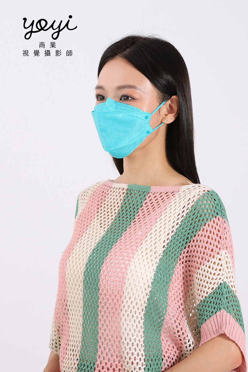 防疫用品攝影｜粉嫩色系機能口罩模特兒配戴與生活感攝影 13