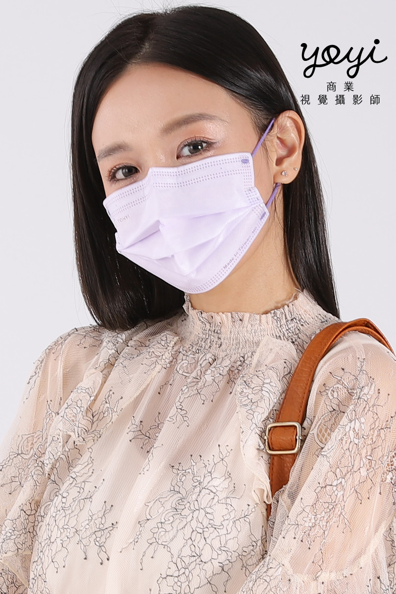 防疫用品攝影｜粉嫩色系機能口罩模特兒配戴與生活感攝影 37