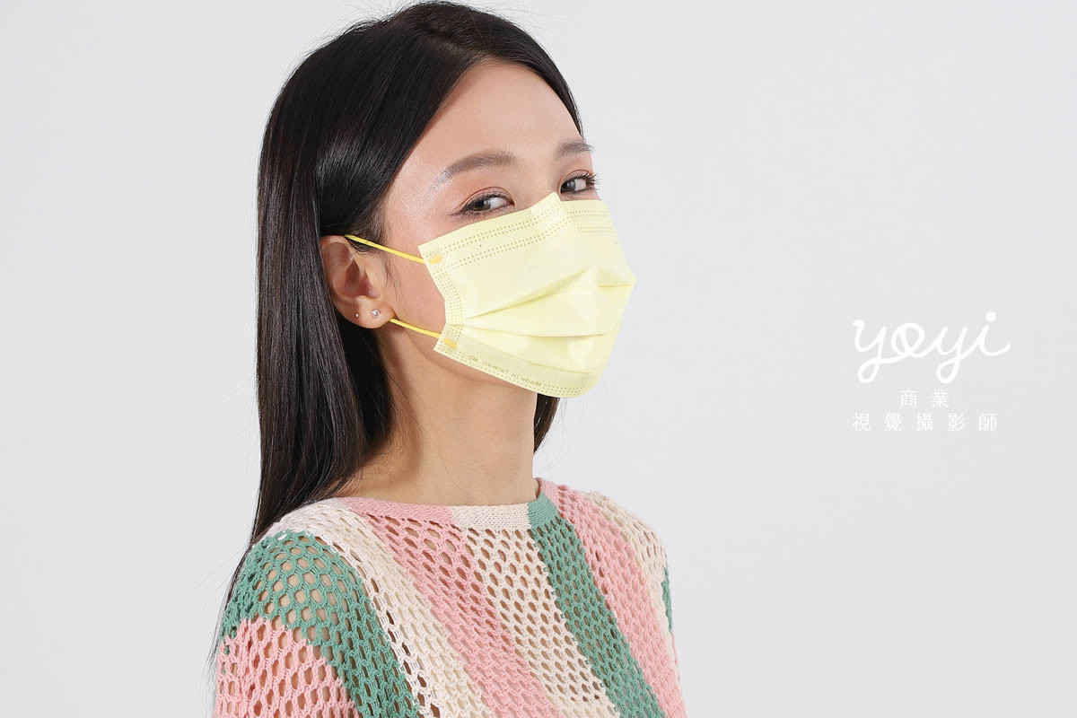 防疫用品攝影｜粉嫩色系機能口罩模特兒配戴與生活感攝影 67