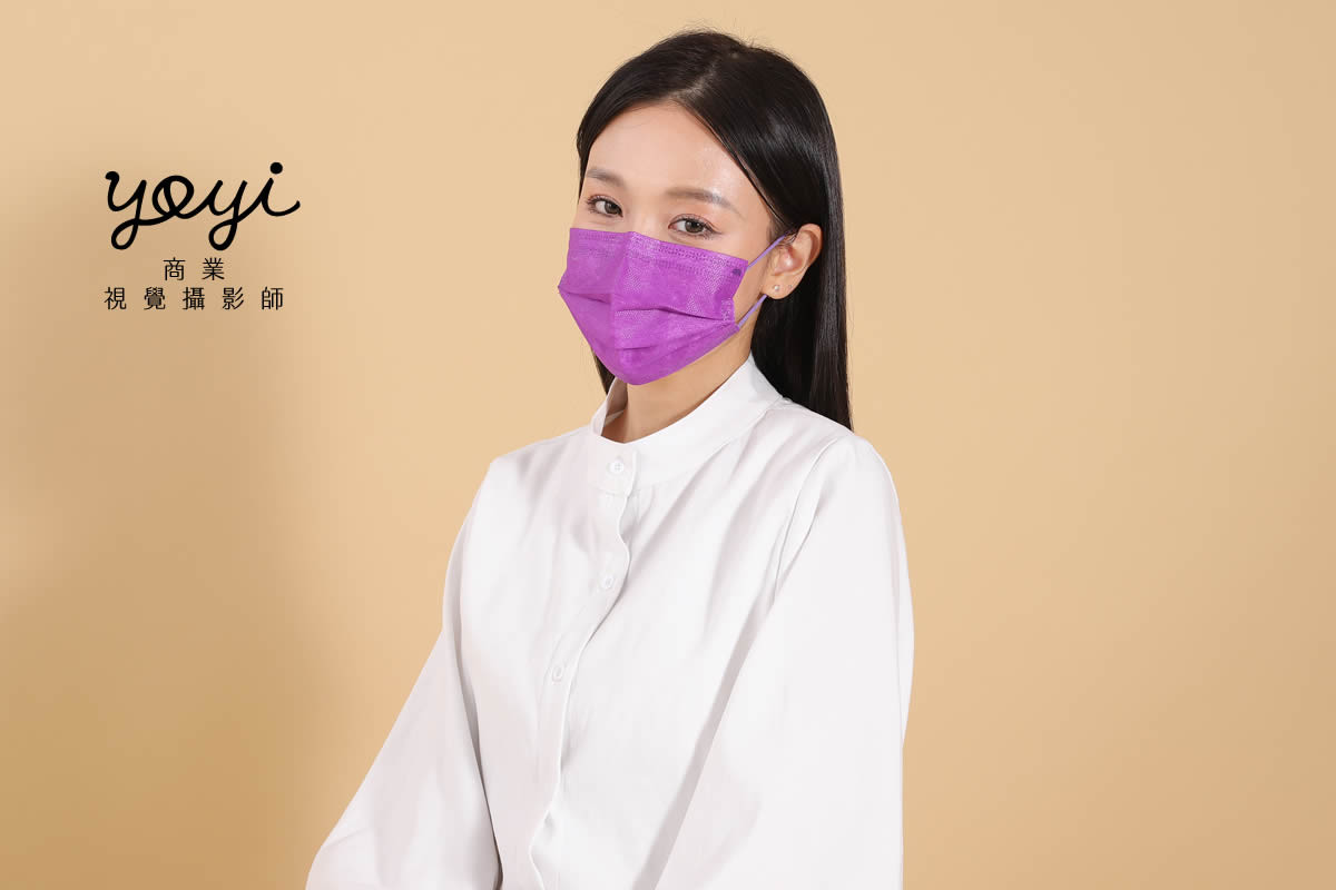 防疫用品攝影｜粉嫩色系機能口罩模特兒配戴與生活感攝影 89