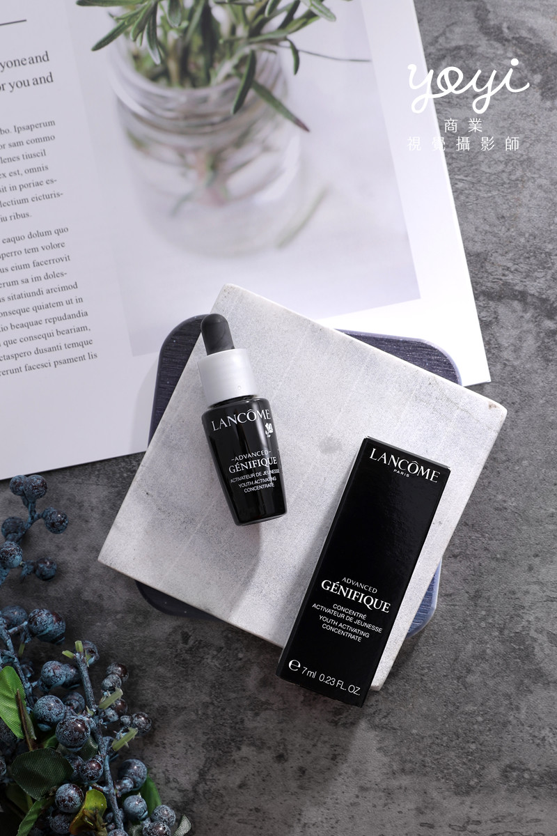 美妝保養品攝影｜純淨植萃風格乳霜罐與天然元素視覺攝影 3