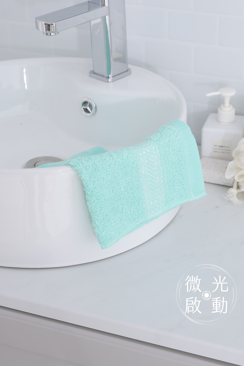 毛巾浴巾攝影｜兒童連帽浴巾與可愛卡通圖騰居家情境攝影 7