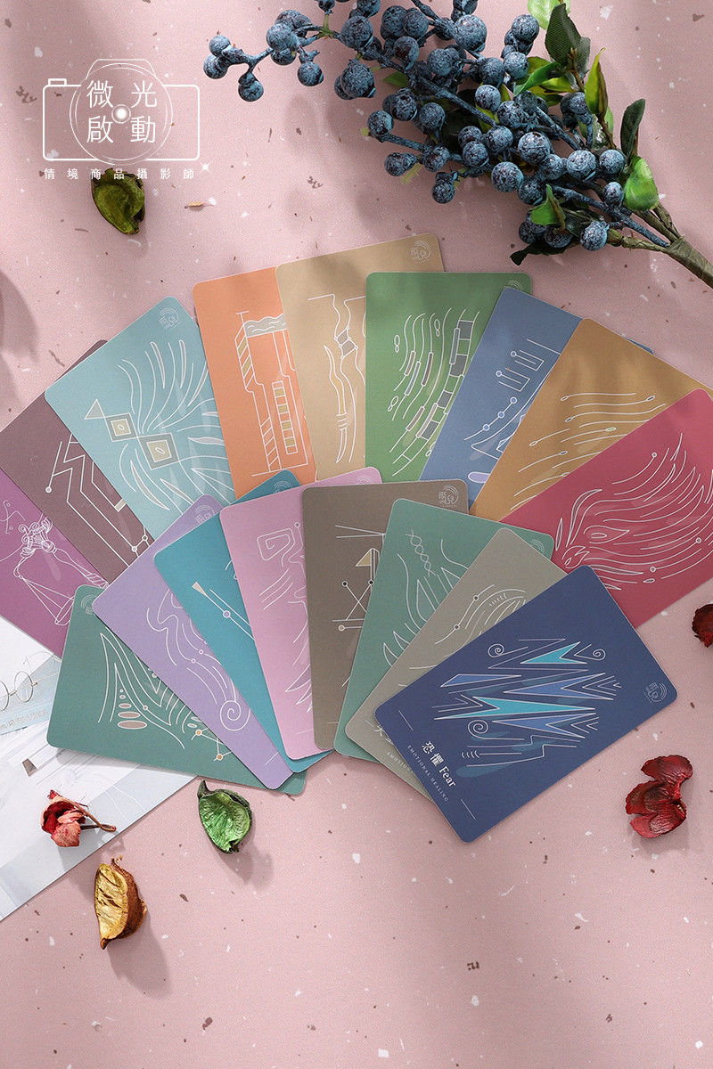 文創商品攝影｜情緒天秤CD專輯與質感卡片美學情境攝影 13