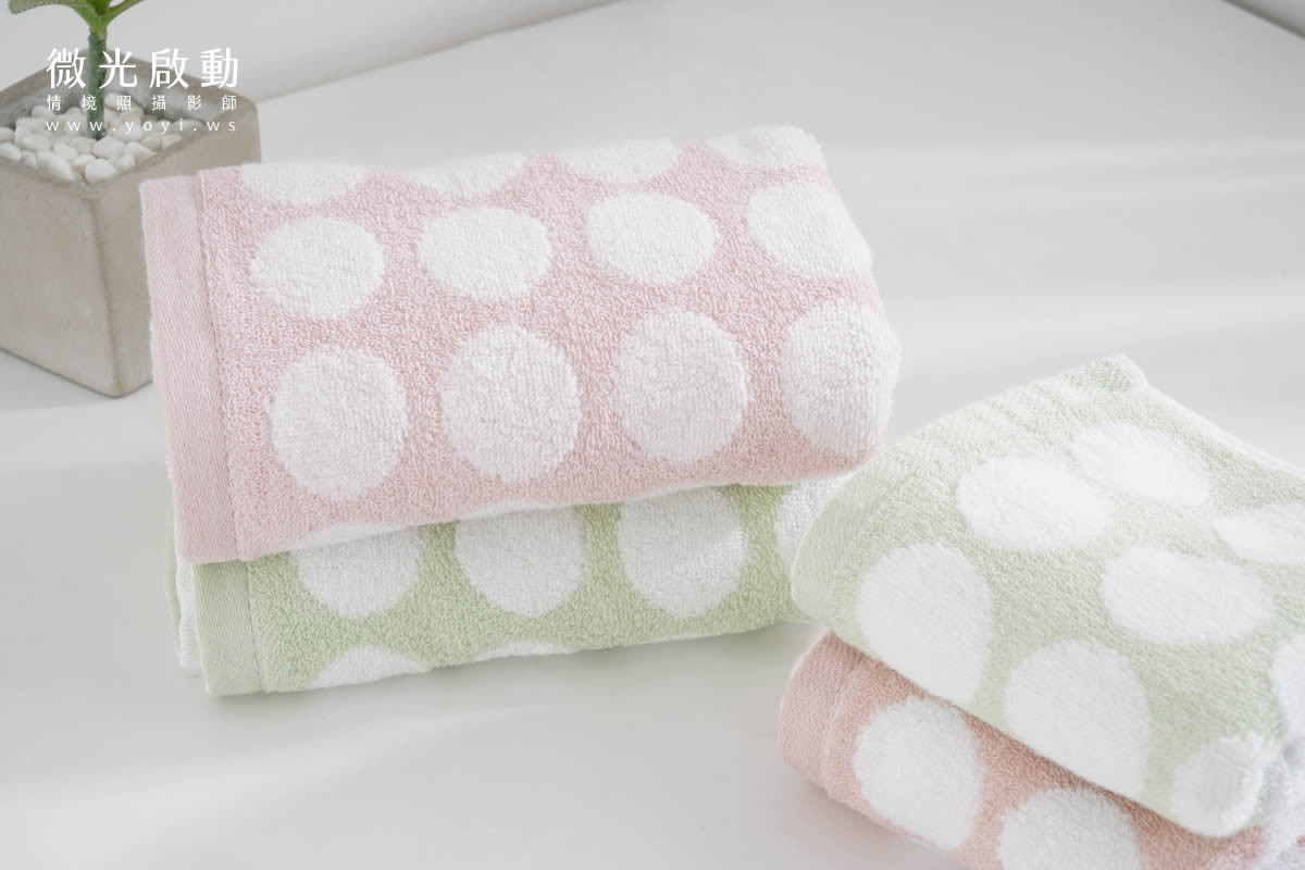毛巾商品攝影｜純白極簡質感浴巾與生活美學情境攝影｜星紅 1