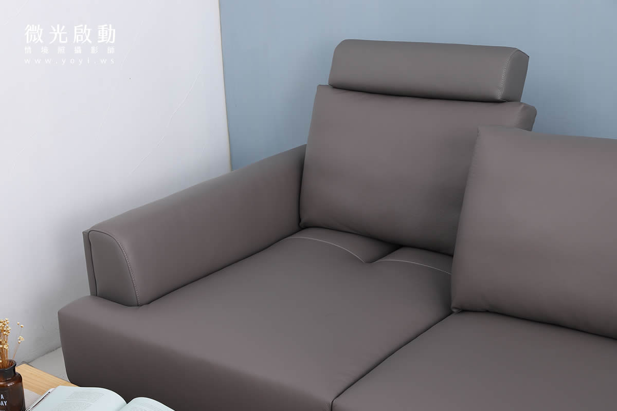 家具商品攝影｜現代簡約風灰色布沙發客廳居家情境攝影 13