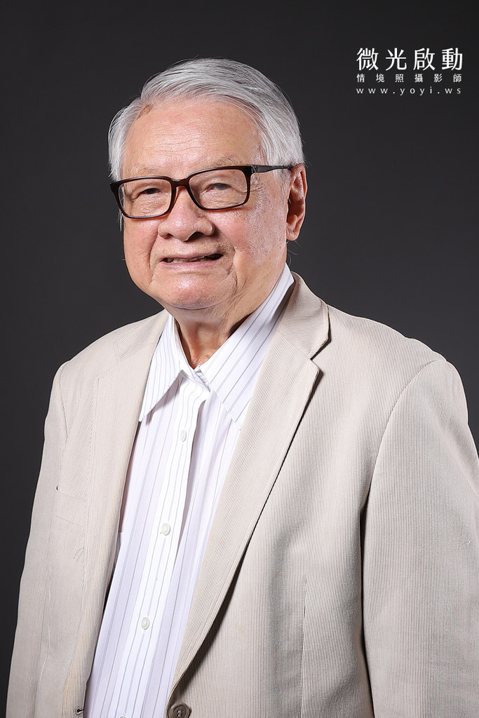 書籍作者封面形象照，知性專業風格人像攝影