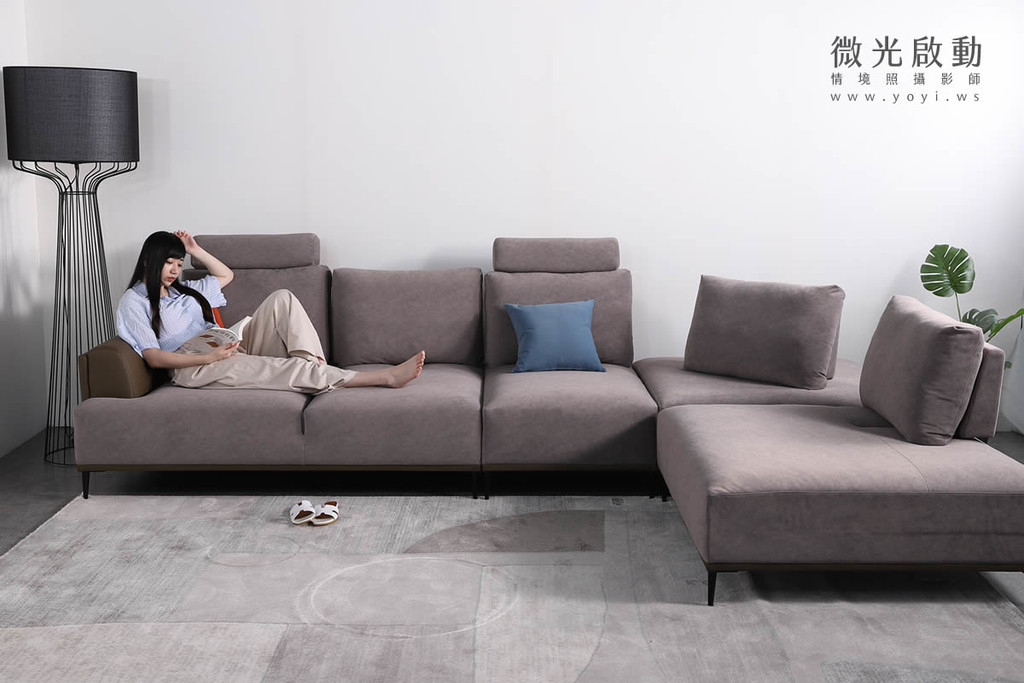 沙發商品攝影｜簡約風布沙發模特兒居家情境攝影 19