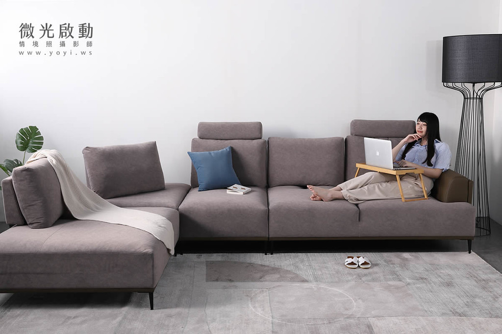 沙發商品攝影｜簡約風布沙發模特兒居家情境攝影 29