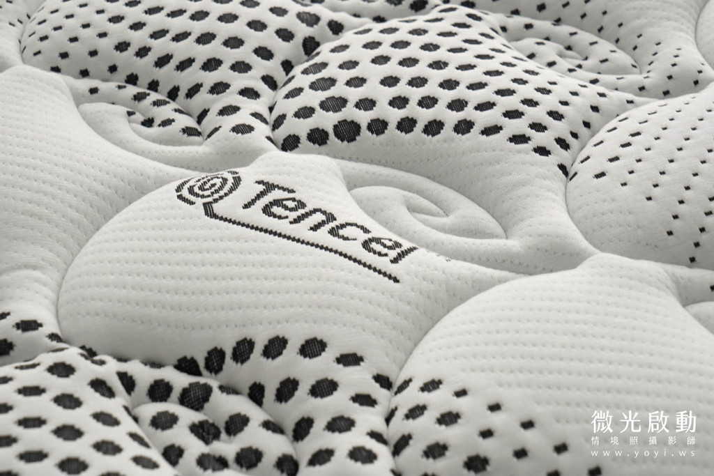 床墊商品攝影｜高質感灰色軟包床頭與機能床墊情境攝影 21