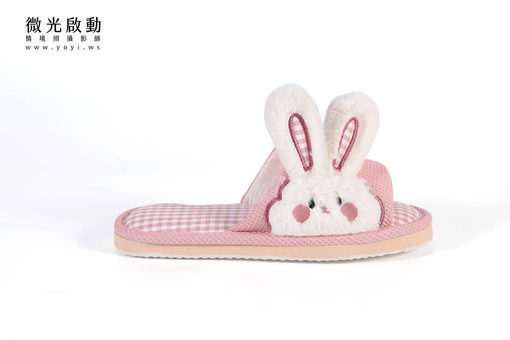 拖鞋商品攝影｜太松居家保暖拖鞋與長襪模特兒實穿攝影｜太松 3