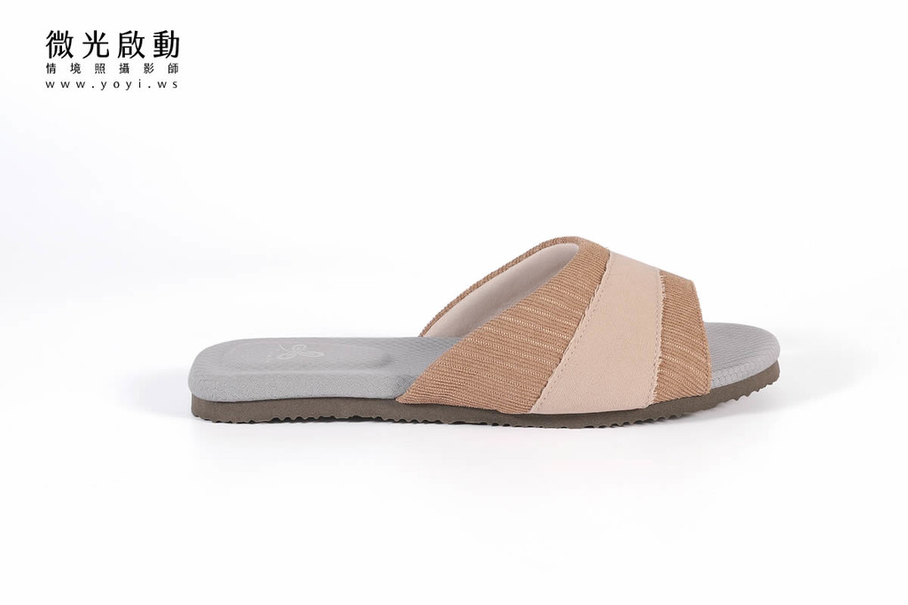 拖鞋商品攝影｜太松居家保暖拖鞋與長襪模特兒實穿攝影｜太松 7