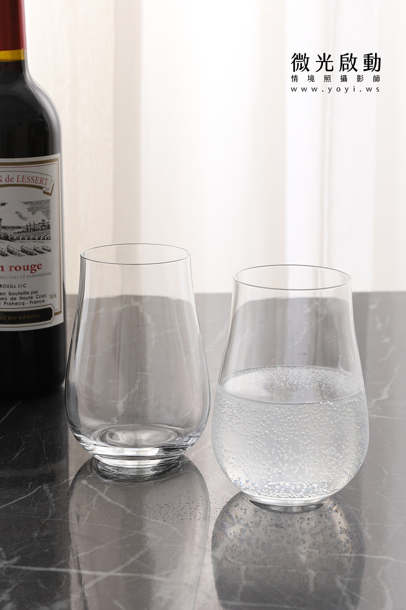 酒杯攝影｜高質感紅酒杯與酒瓶精緻光影攝影 1