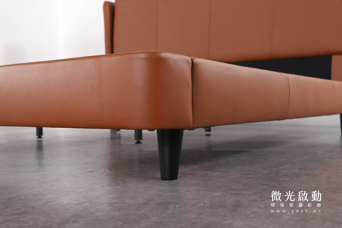 家具商品攝影｜高質感皮沙發與現代風床架情境攝影｜沙發大師 17